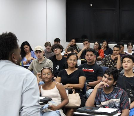 Curso gratuito de Design Estratégico com Canva é aberto na Sejuv 