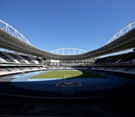 Botafogo e Flamengo fazem o último clássico do ano no Nilton Santos