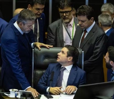 Câmara quer reverter o desgaste causado com PEC da Blindagem