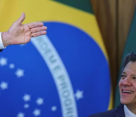 Para Haddad, que  acompanhou conversa entre Lula e Trump,  'Foi positivo'