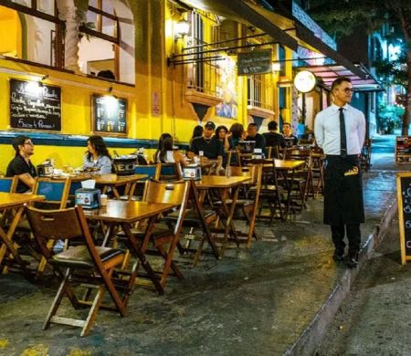 Por causa do metanol, bares já temem impactos nas festas de fim de ano