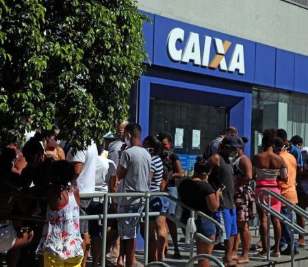 Governo paga beneficiários do Bolsa Família de NIS final 2 