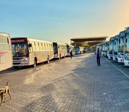Motoristas paralisaram por 1h30 o transporte público da Capital  