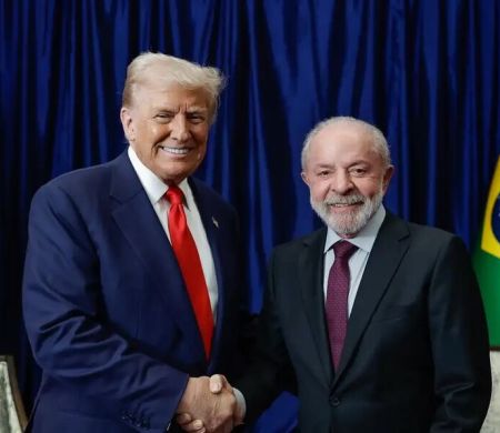 Lula se reúne com Trump na Malásia e discute relações entre Brasil-EUA