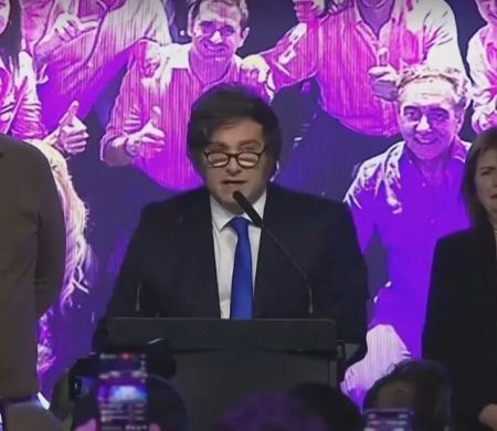 Com vitória em eleições legislativas, Milei promete mais reformas 