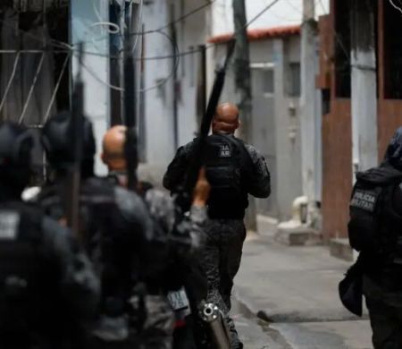 Megaoperação contra Comando Vermelho no Rio tem 64 mortos 