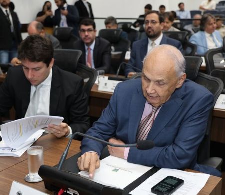 Deputados estaduais votam seis projetos na sessão desta quarta-feira