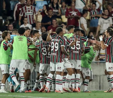 Fluminense vence o Ceará e entra no G6 do Brasileirão