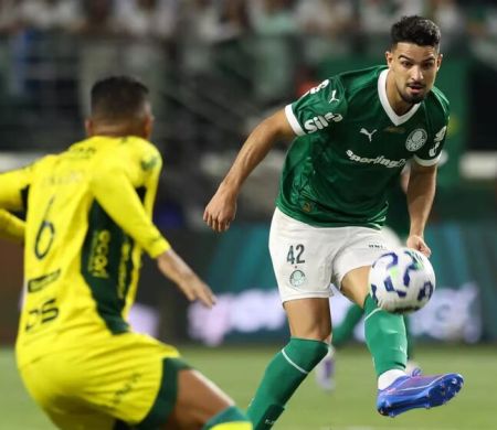 Palmeiras visita o invicto Mirassol em duelo de forças do Brasileirão