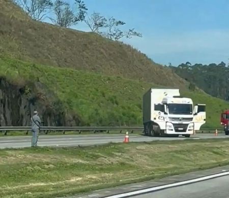 Motorista com suposta bomba paralisa trânsito no Rodoanel em SP