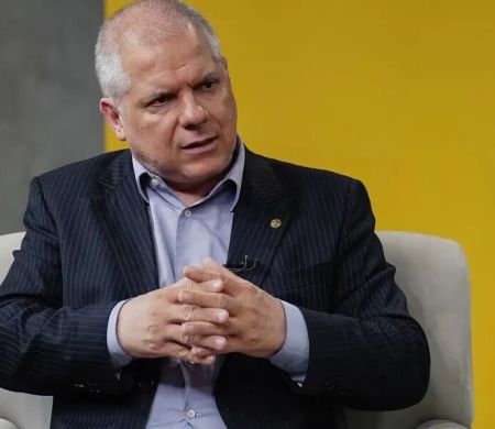PF encontra planilhas de propinas ligando diretores do INSS e políticos ao esquema do INSS
