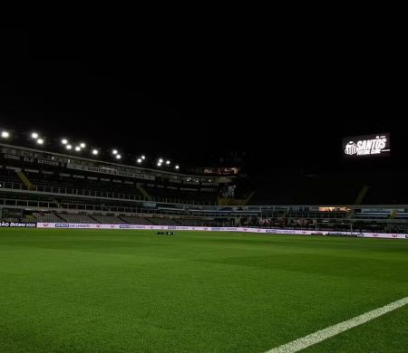 Na luta para fugir da degola, Santos recebe o Palmeiras na Vila 