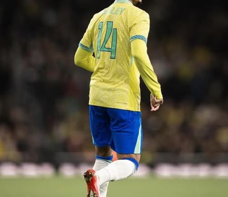 Wesley será o lateral enquanto Militão vai para a zaga contra a Tunísia