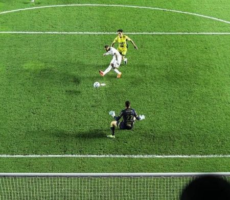 Neymar volta a marcar, mas comete pênalti, e Santos só empata com Mirassol