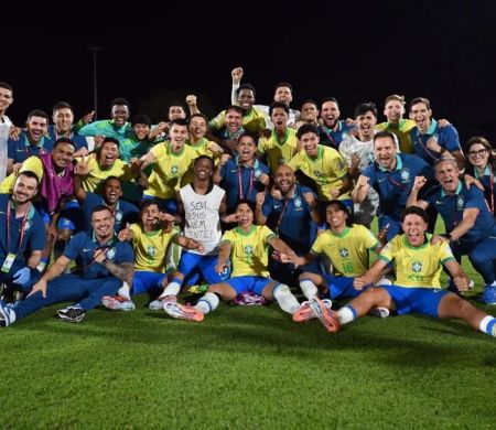 Com dois de Dell, Brasil garante vaga na semifinal do Mundial Sub-17