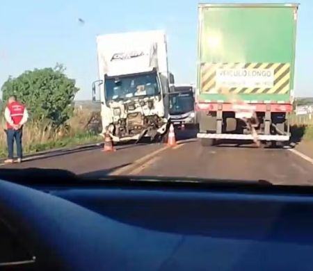 Uma pessoa morre após grave colisão na MS-164