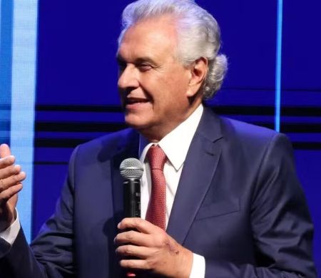 Governador de Goiás faz procedimento para tratar arritmia cardíaca