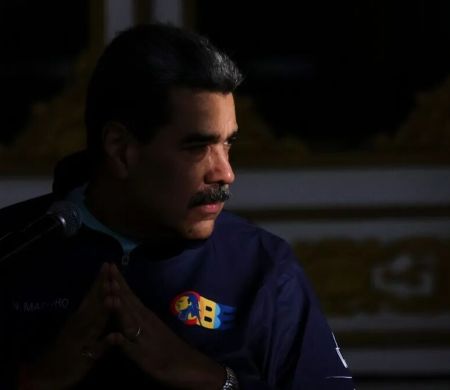 Com receio, Maduro troca de celulares e faz mudança de camas, diz NYT
