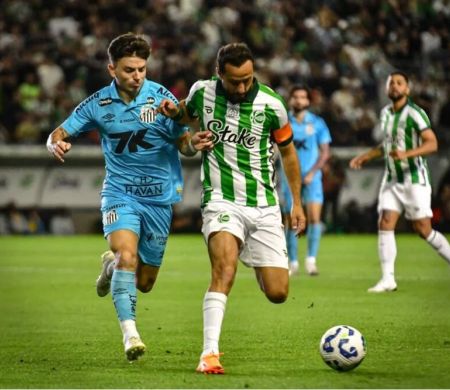 Neymar faz três, Santos vence o Juventude fora de casa