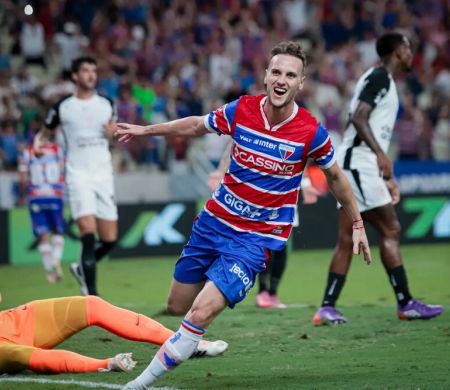 Com time misto, Corinthians é derrotado e Fortaleza pode sair do Z4