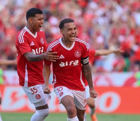 Internacional escapa do rebaixamento na última rodada do Brasileirão