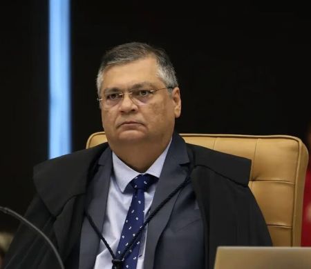 Dino manda divulgar CPF de quem ganha salário via emendas para saúde