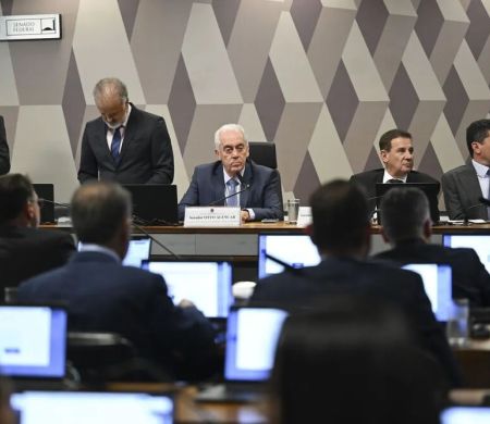 Adiado por quatro horas a votação do PL da Dosimetria pela CCJ do Senado&nbsp;