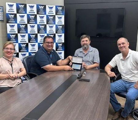 Associação Comercial exalta marca histórica do saneamento em Dourados