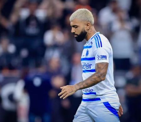 Gabigol é eleito pior contratação dos clubes da Série A em 2025