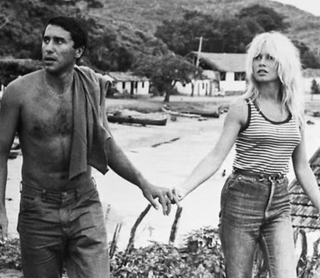 Bardot visita Búzios em 64 e coloca o município no mapa do turismo mundial