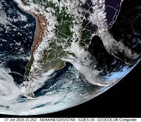 Ciclone extratropical que chega ao Sul faz RS emitir alerta