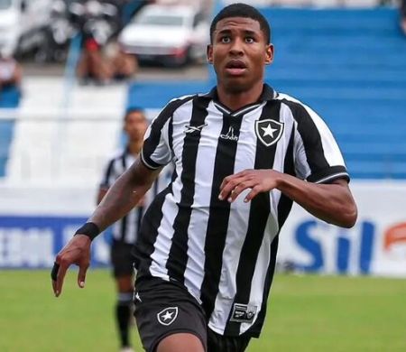 Botafogo ganha nos pênaltis e está nas quartas da Copinha