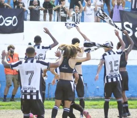 São Paulo e Botafogo duelam em Sorocaba pelas quartas de final da Copinha