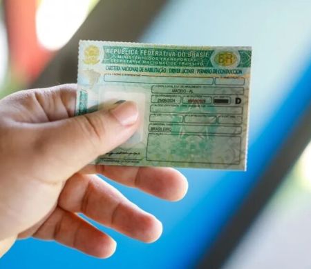 Senatran publica novo manual e acaba com baliza eliminatória em prova