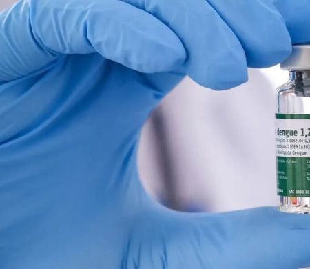 Já começou a vacinação de 1,2 mi de profissionais de saúde contra dengue