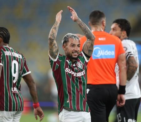 Apático, Botafogo perde para o Fluminense pelo Brasileirão&nbsp;