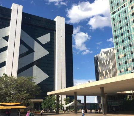 Calote bilionário ao BB e crise no agro reforçaram o alerta de inadimplência