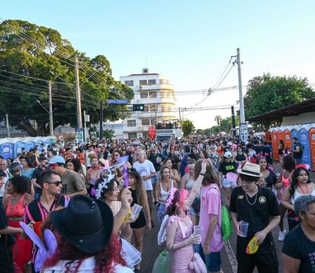 Campanha contra o assédio ganha força e amplia rede de proteção na folia da capital