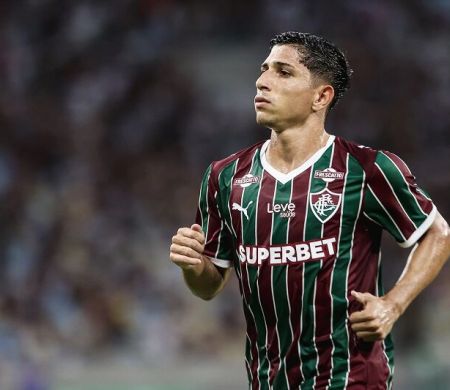 Fluminense elimina o Bangu com gol de Savarino e vai à semi do Carioca