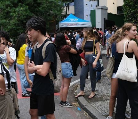 Programa Pé-de-Meia Licenciaturas abre pré-inscrições nesta terça-feira