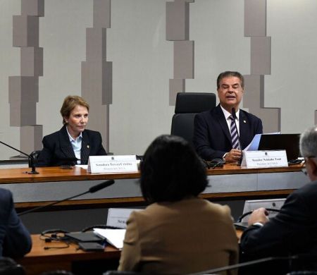 Ação diplomática de Nelsinho antecede revés judicial contra tarifas dos EUA