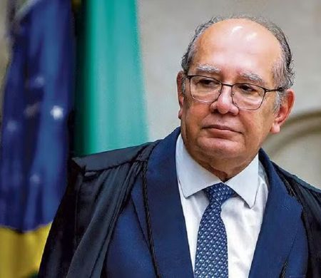 'Barbárie institucional' diz Gilmar sobre mensagens de Vorcaro e namorada