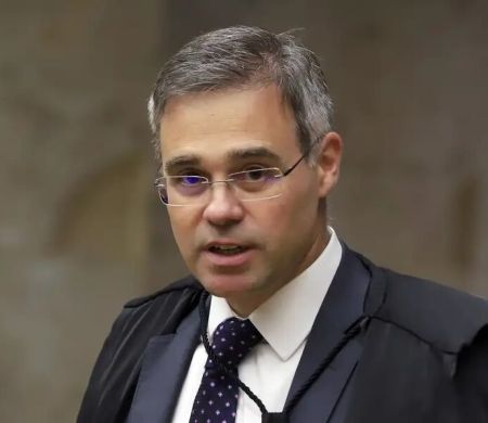 Decisão de André Mendonça obriga prorrogação da CPMI do INSS