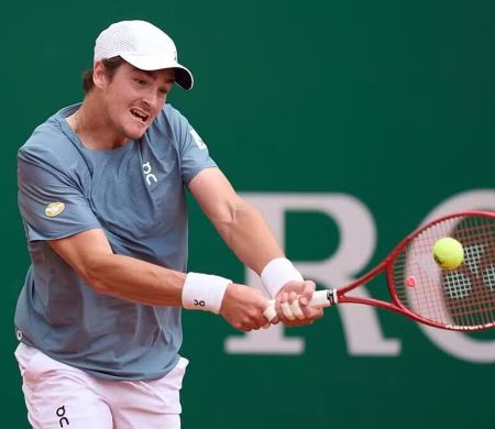 Fonseca bate top 30 e vai às oitavas em Monte Carlo&nbsp;