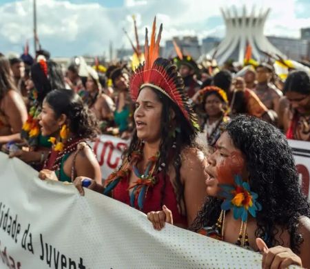 Em carta, indígenas veem avanços, mas cobram demarcações e proteção