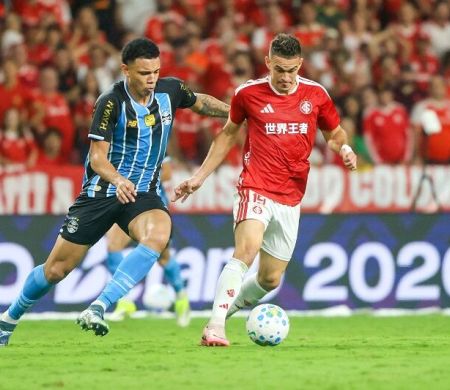 Inter e Grêmio empatam sem gols em clássico de poucas chances pelo Brasileiro