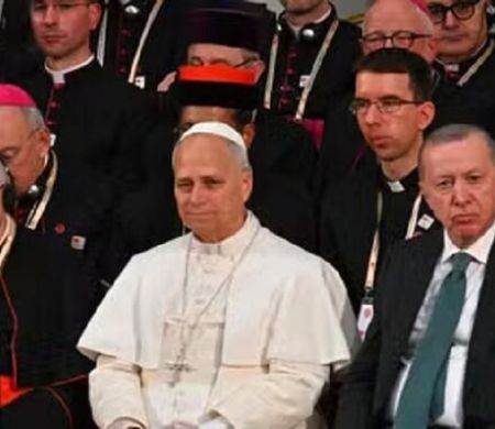 Papa diz não temer Trump e mantém posição firme contra a guerra&nbsp;
