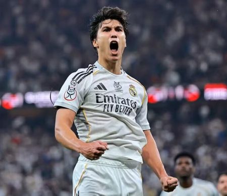 Real Madrid põe atacante à venda e abre espaço para volta de Endrick&nbsp;