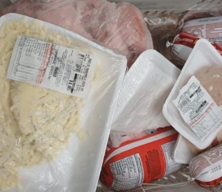 Operação apreende 10,4 t de produtos impróprios em conveniências&nbsp;