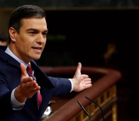 Espanha irá ragularizar em massa os imigrantes sem documentos